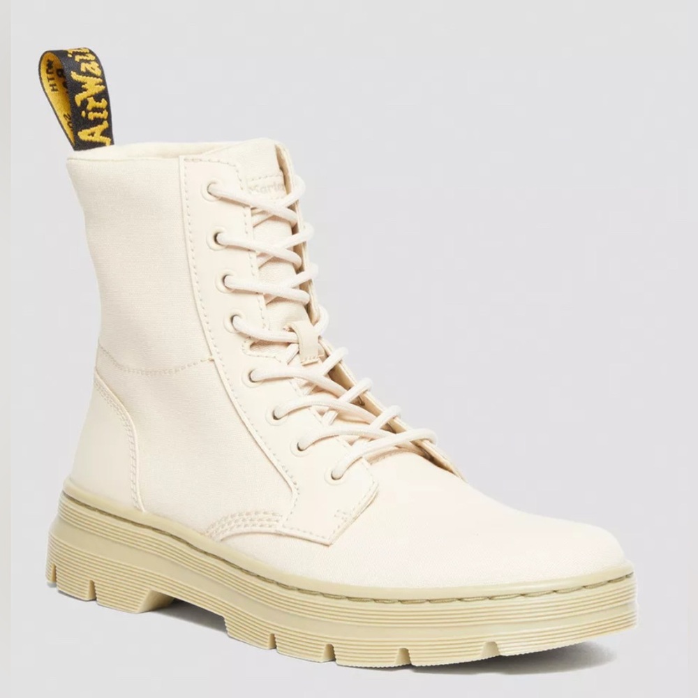 NWT Dr. Martens Combs Canvas Casual Boots in Parchment Beige